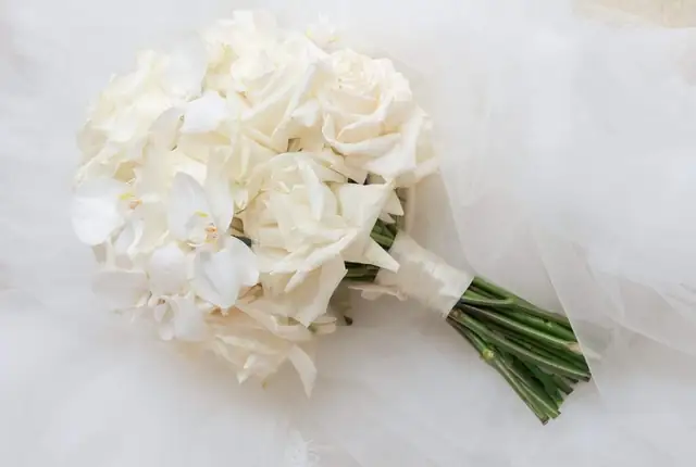 Luxury destination wedding inspiration in Lake Como